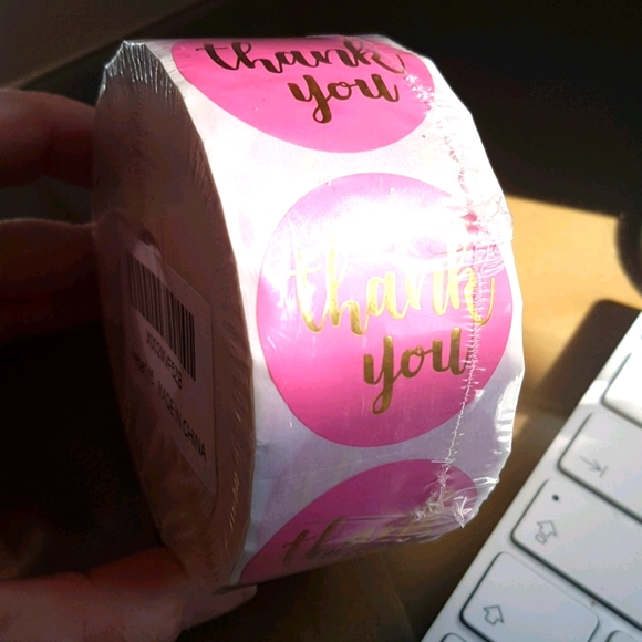 1000 pieces Pink Gold Thank You Stickers 1.5" inch - Picture 2 of 2